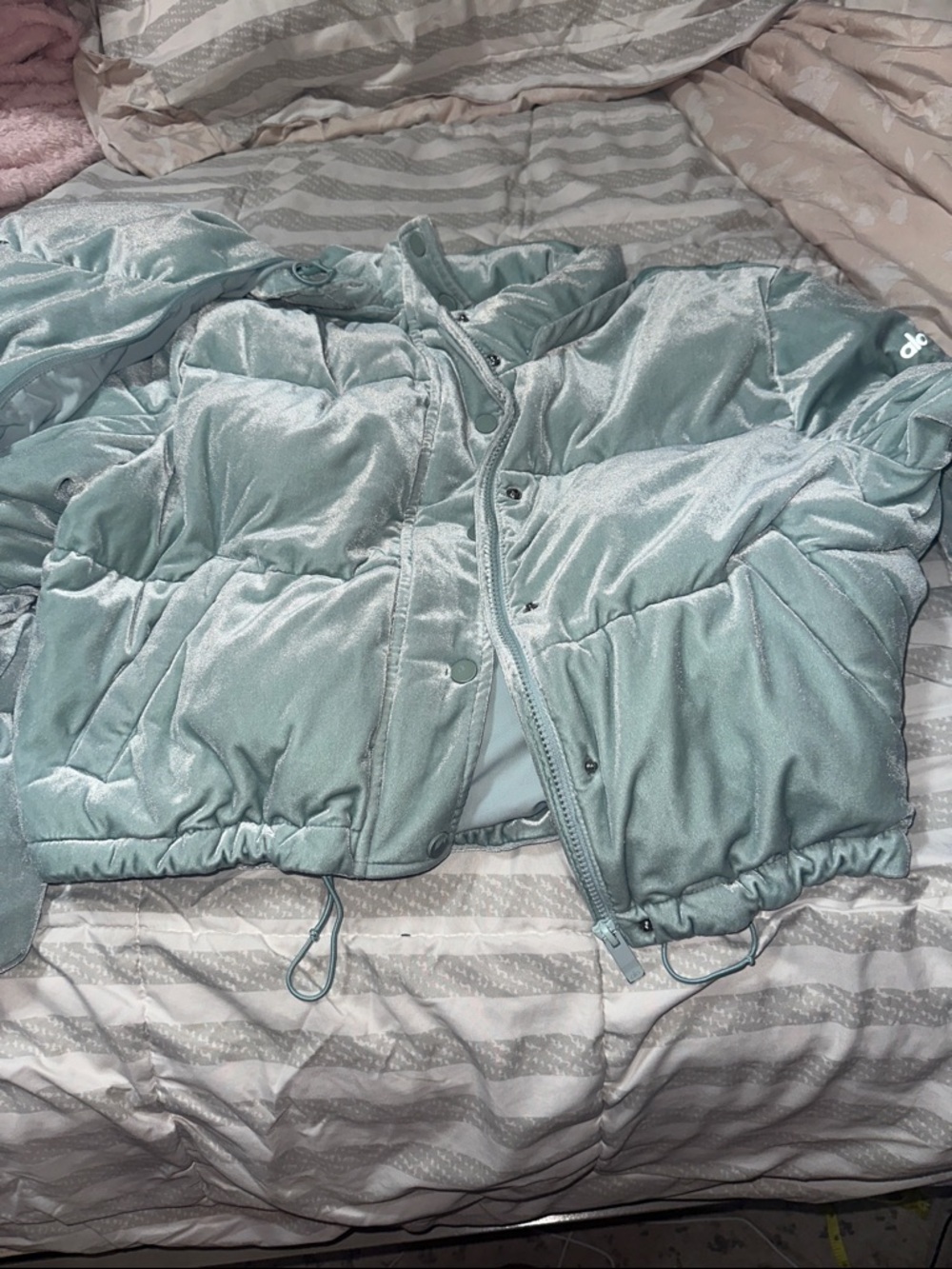 Alo puffer jacket